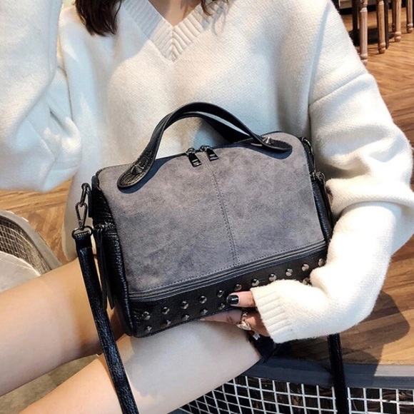 ๐๐ BRISTOL Vol. 2 Studded Bag - Picture 2 of 8